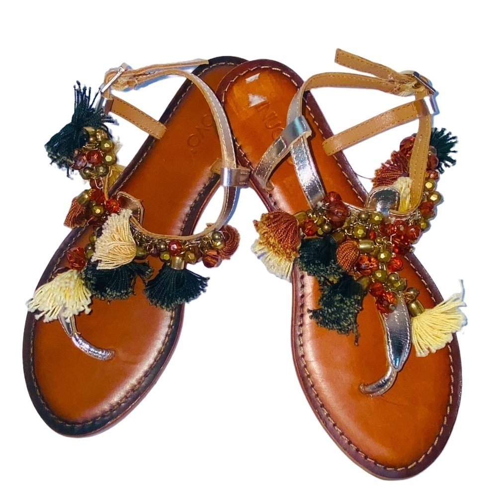 NWOB Inuovo Boho Fringe Tassel Sandal Size 37